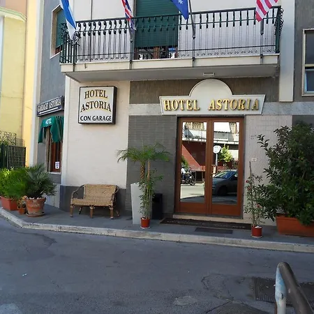 Hotel Astoria 3*
