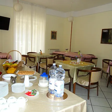 Astoria 3*